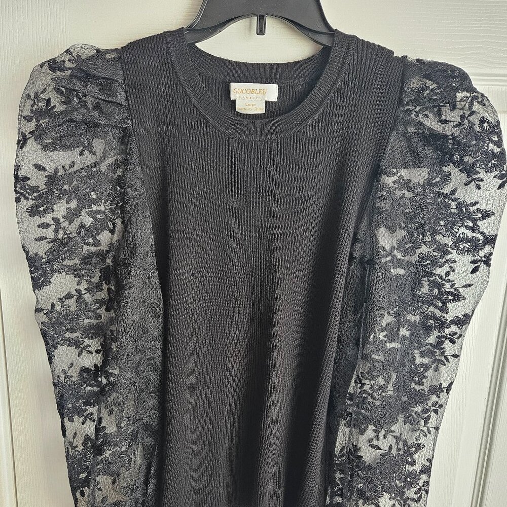 Lace puff sleeve top